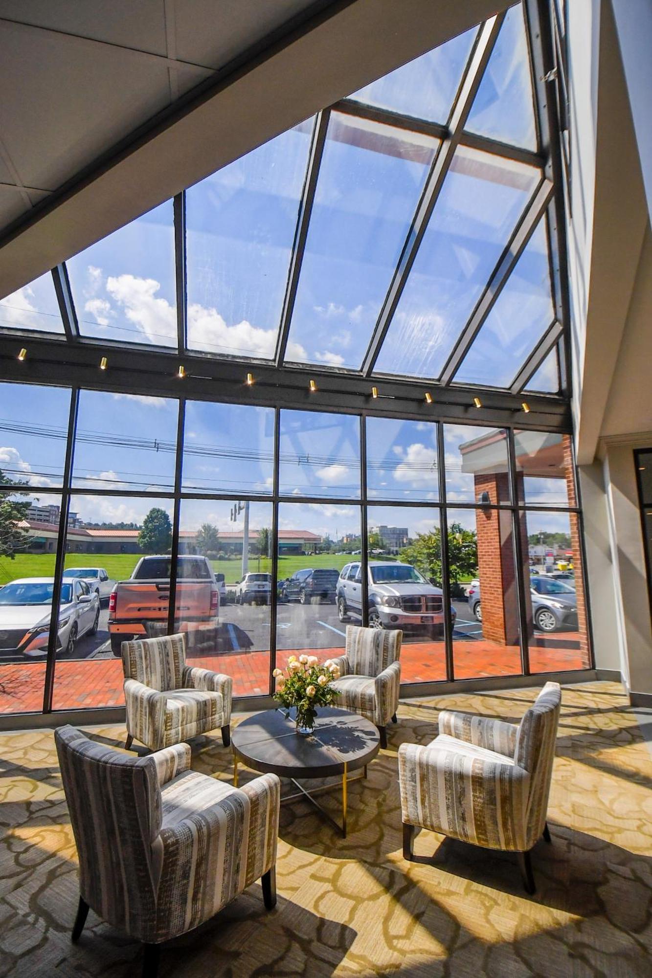 Euro-Suites Hotel Morgantown Εξωτερικό φωτογραφία